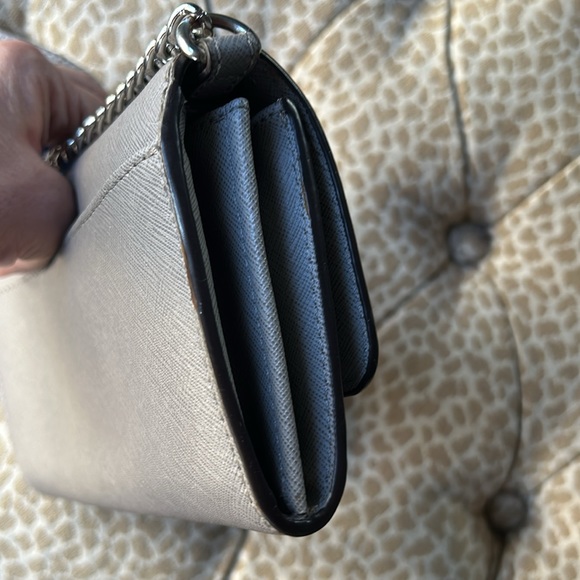 Michael Kors crossbody convertible - Picture 4 of 6